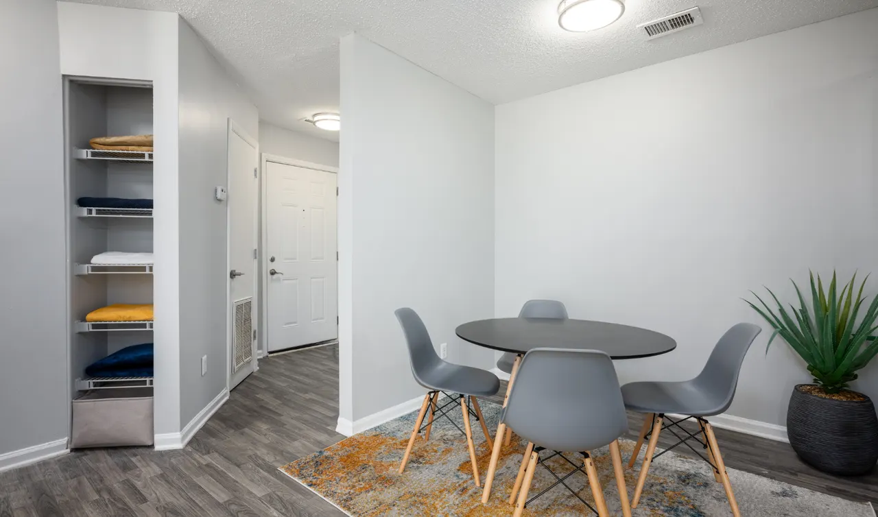 Sedgefield Square Apartments