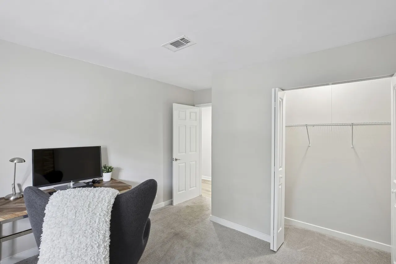 Park Ridge Apartments