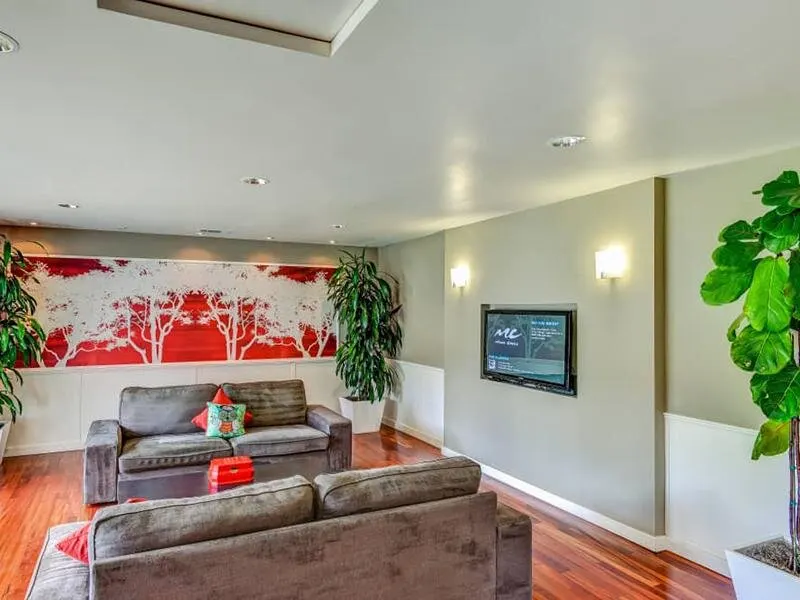 Summerwood Apartments