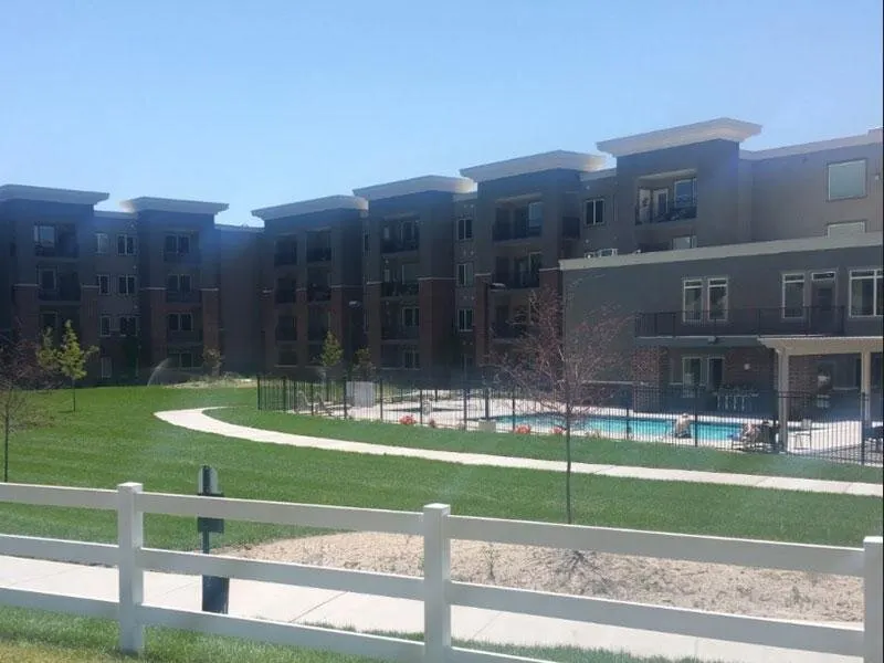 Grovecrest Villas