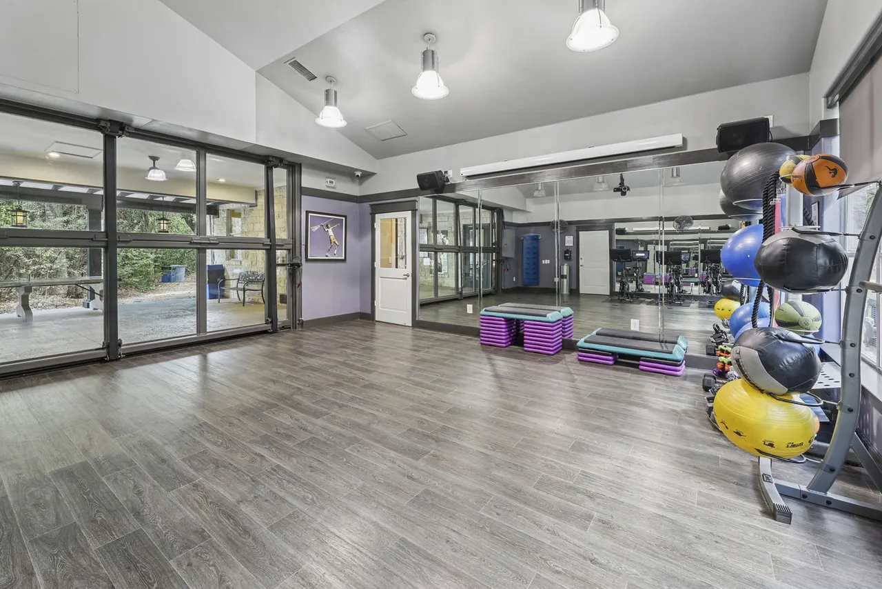 The Preserve at Travis Creek Apartments