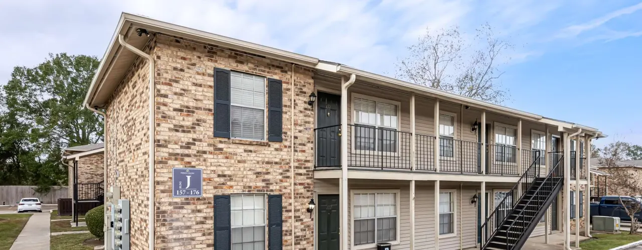 French Colony Apartment Homes