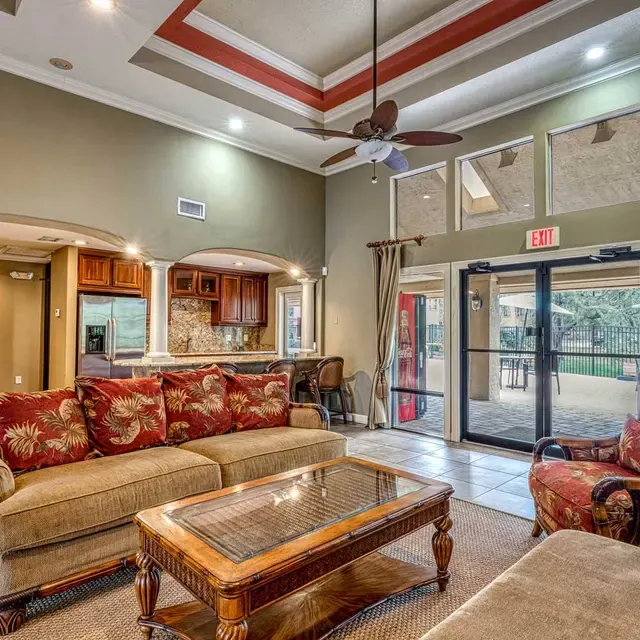 Harbor Oaks Apartments