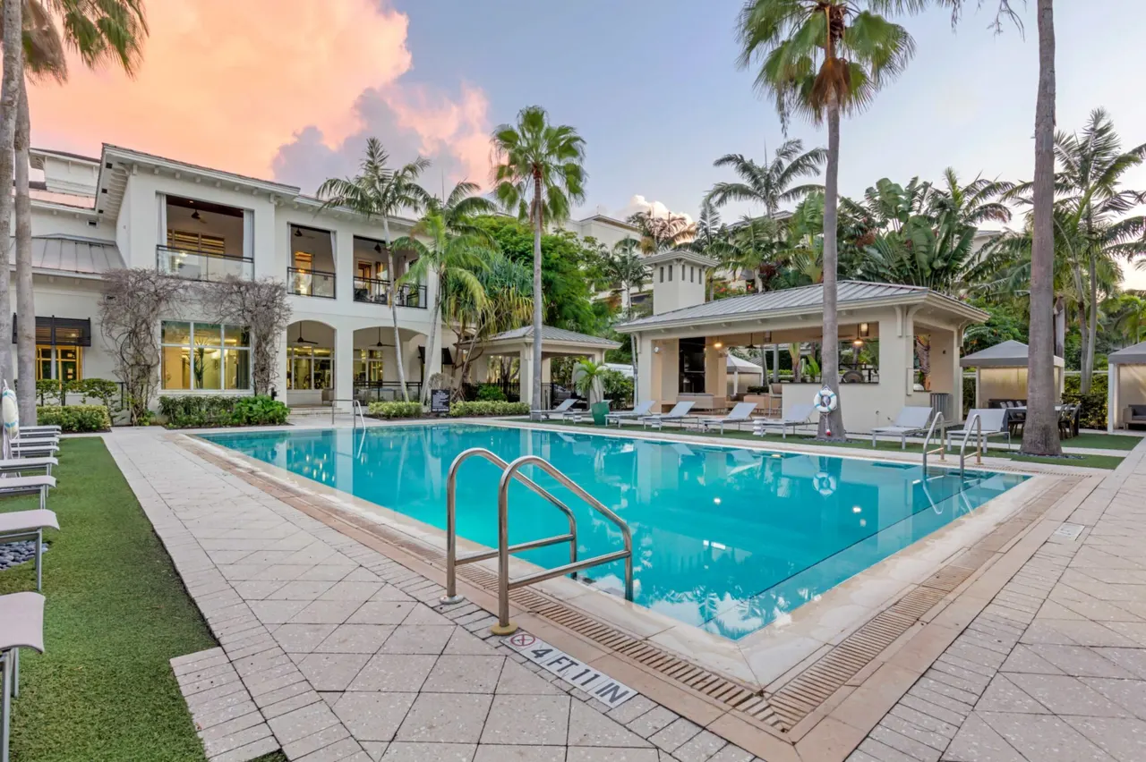 Bell Sunrise Apartments