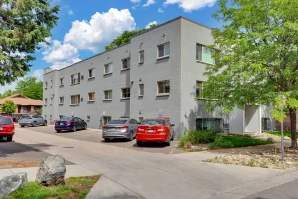25 Emerson