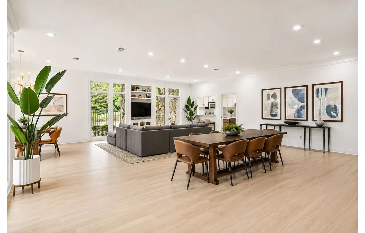 Carrington Court