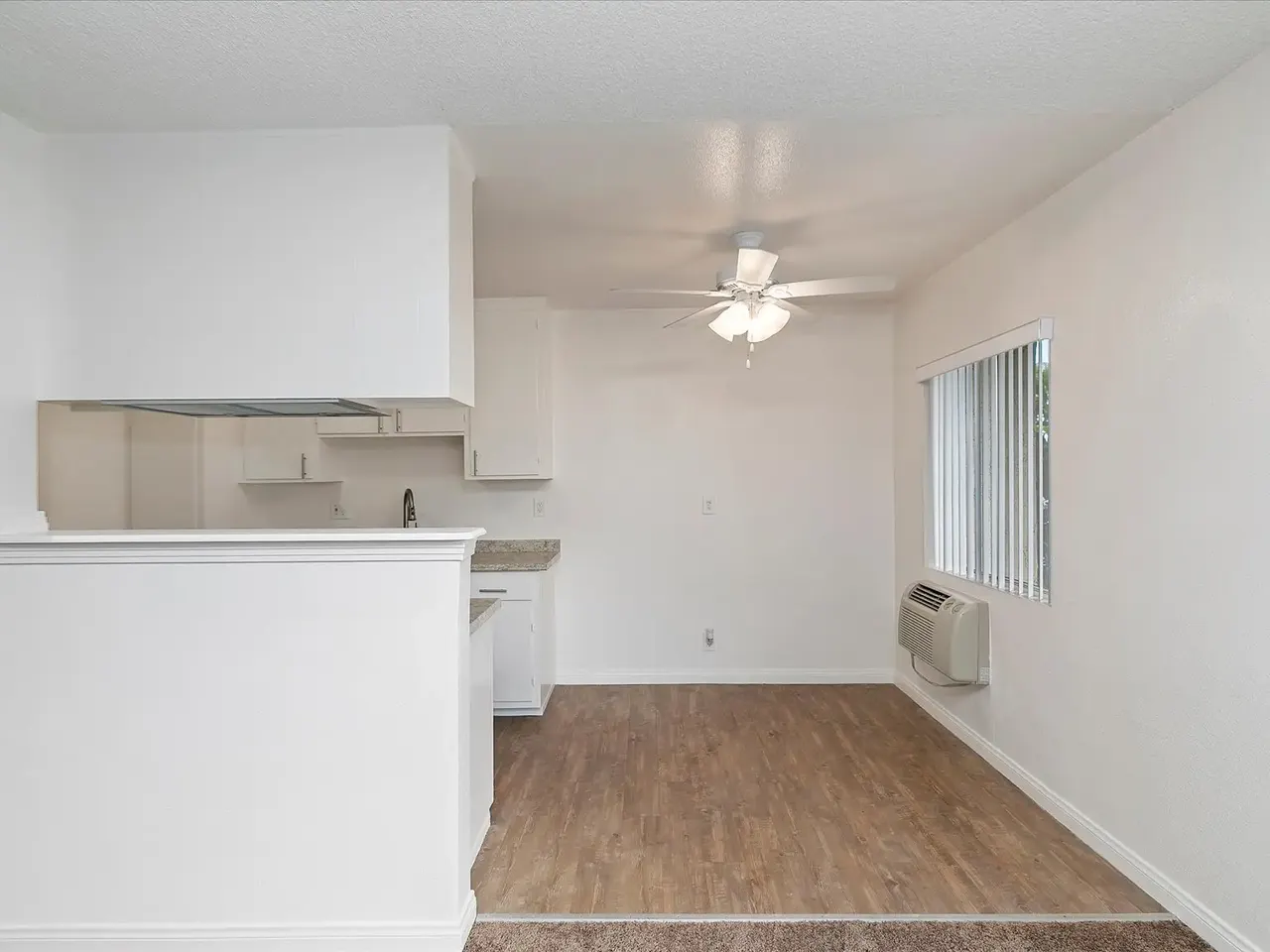 16221 Cornuta Apartments