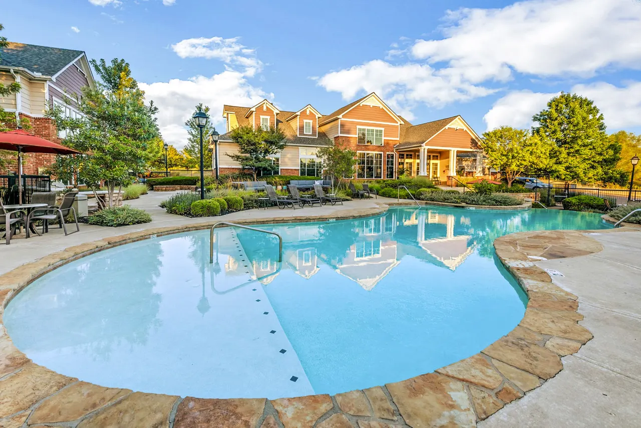 Aventura Clear Creek