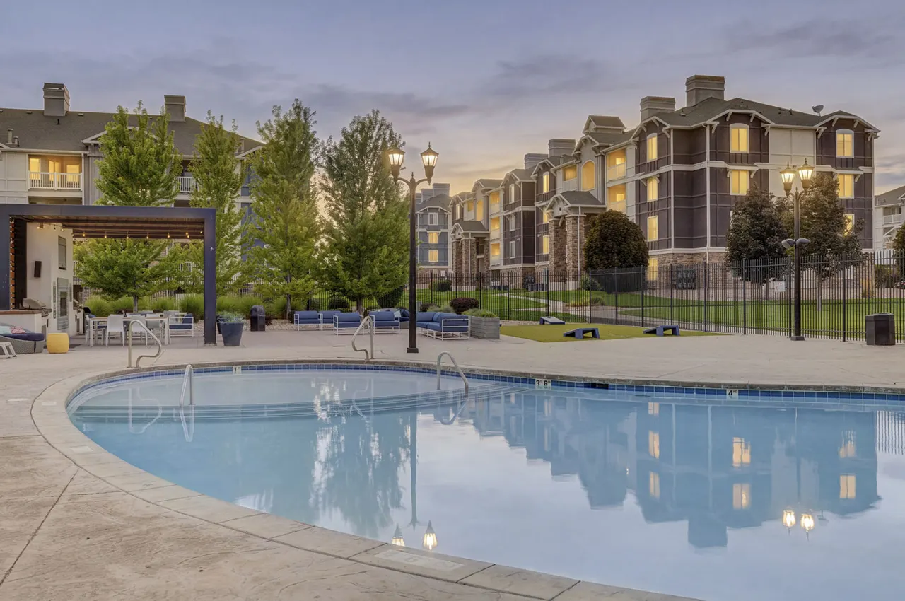 Copperwood Apartments