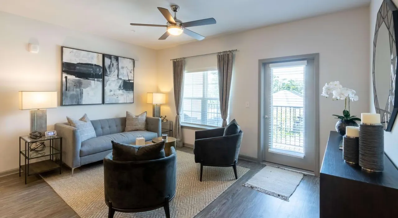 Amberleigh South Apartments