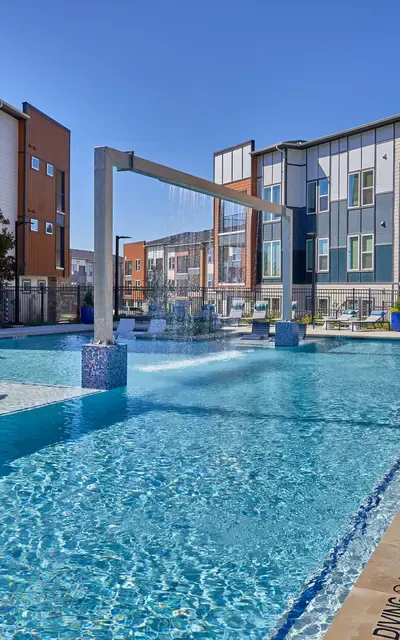 Neuhaus Lake Worth Apartments