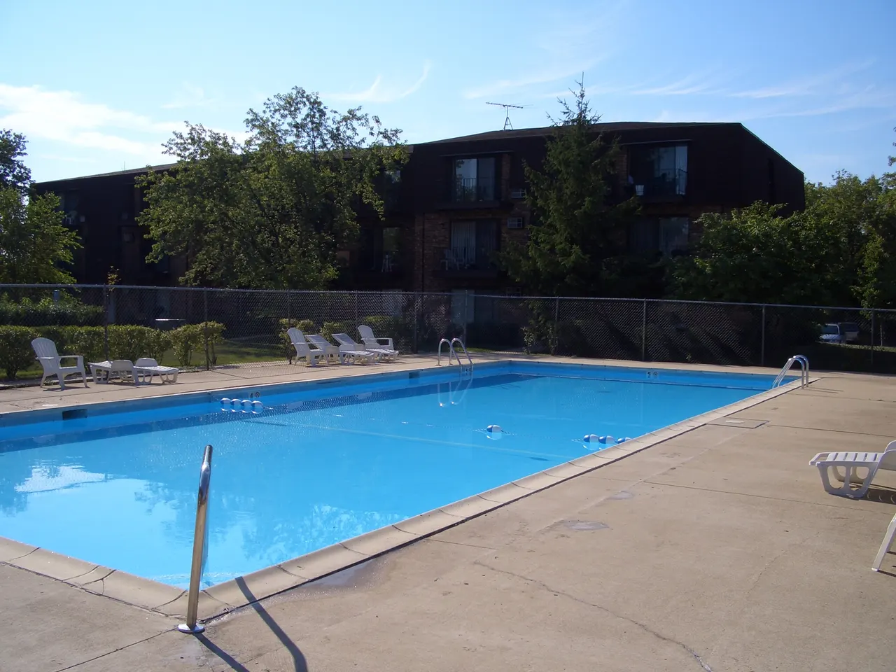 Dynasty Pointe Apartments