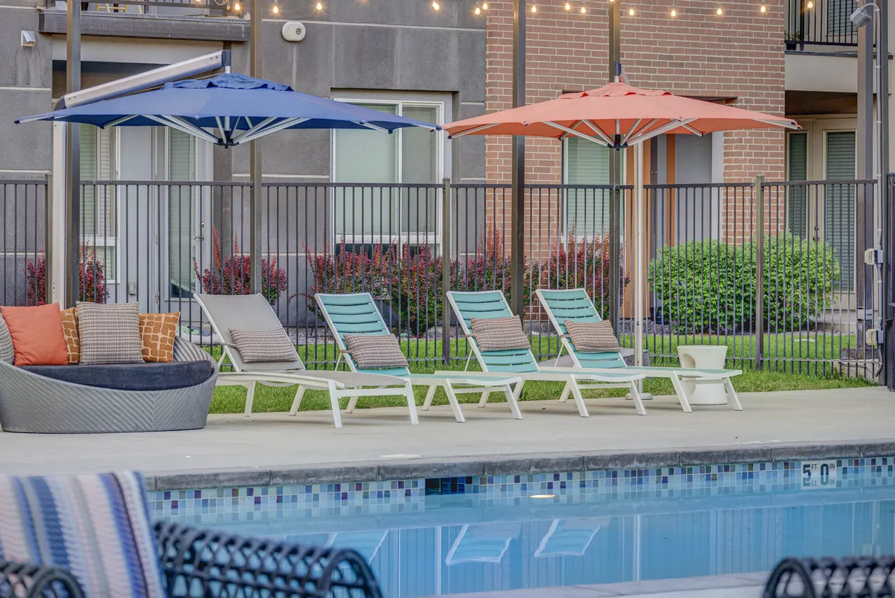 Novi at Jordan Valley Station Apartments