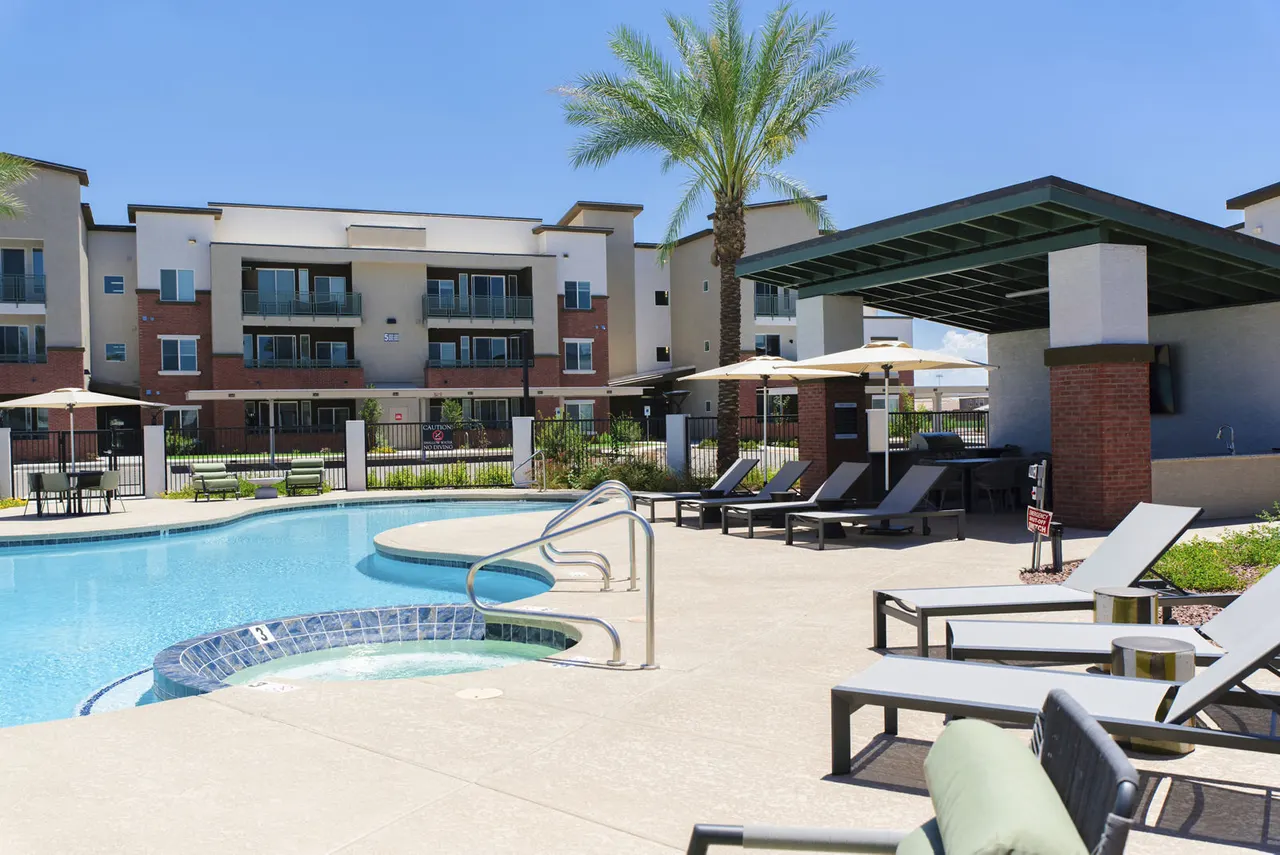 Cardinal 95 Apartments