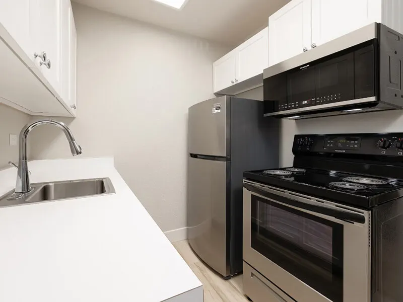 Mountain Manor Apartments