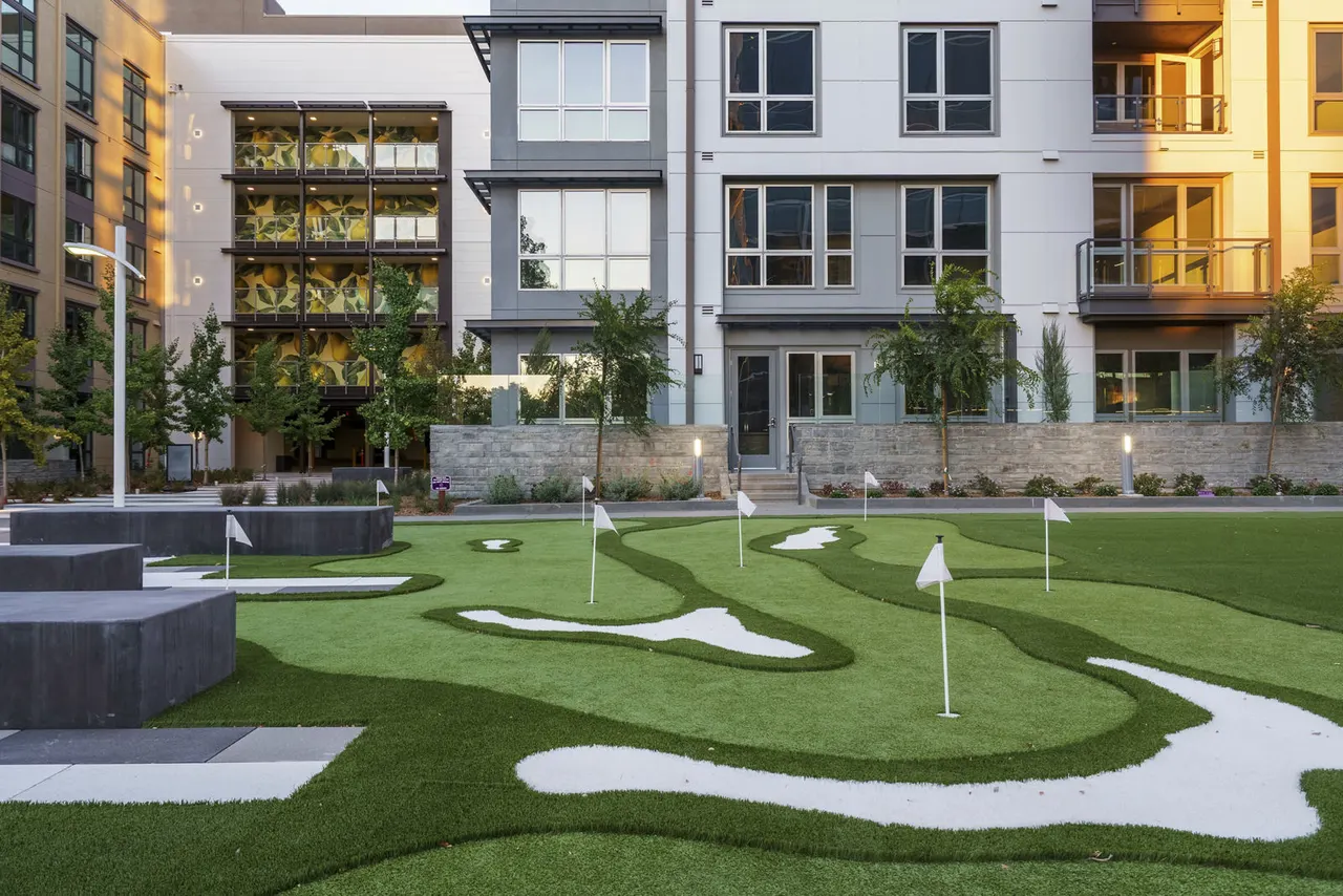 Rowe at Pear Village