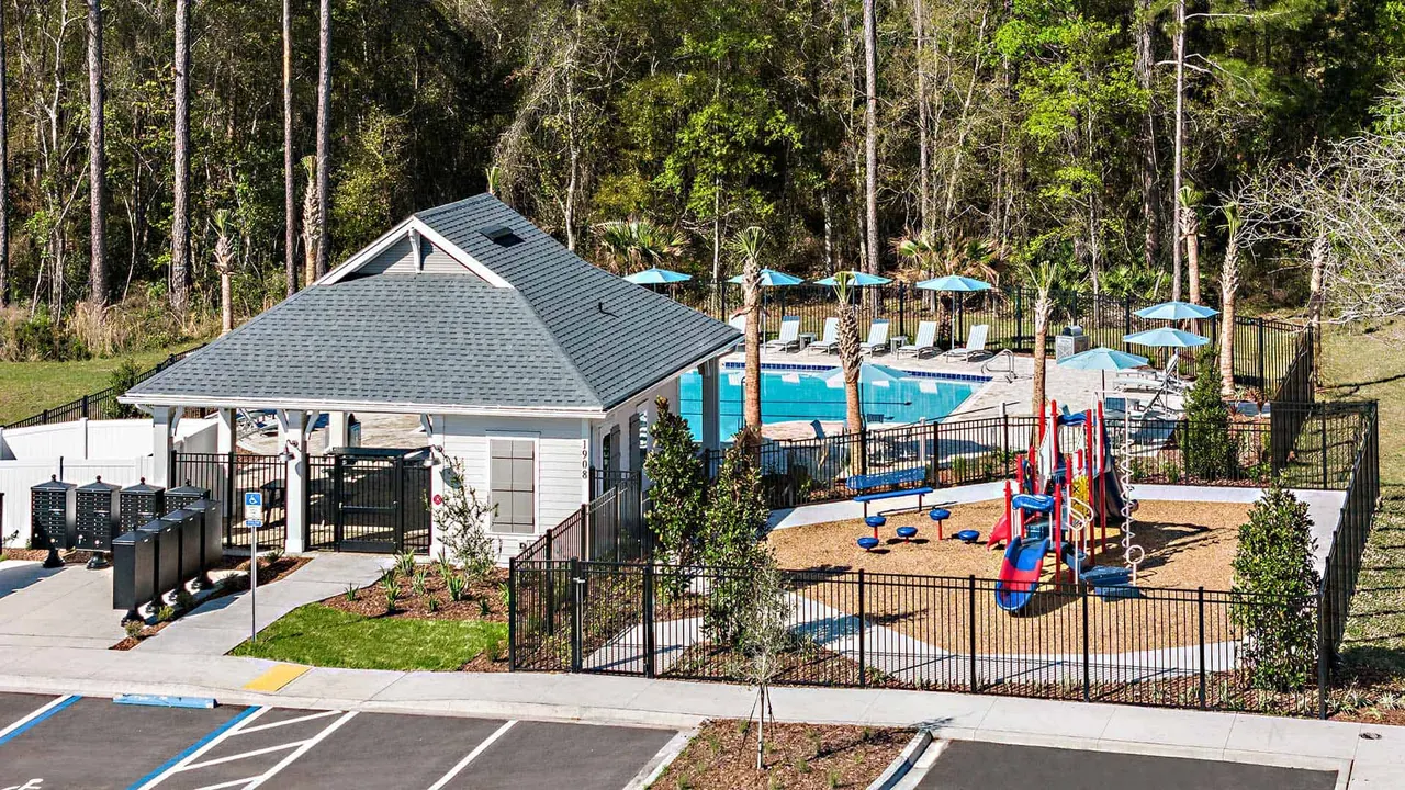 360 Communities at Liberty Square - Townhomes for Lease