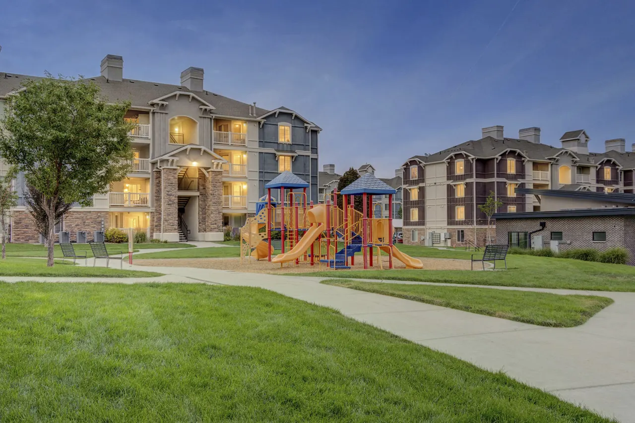 Copperwood Apartments