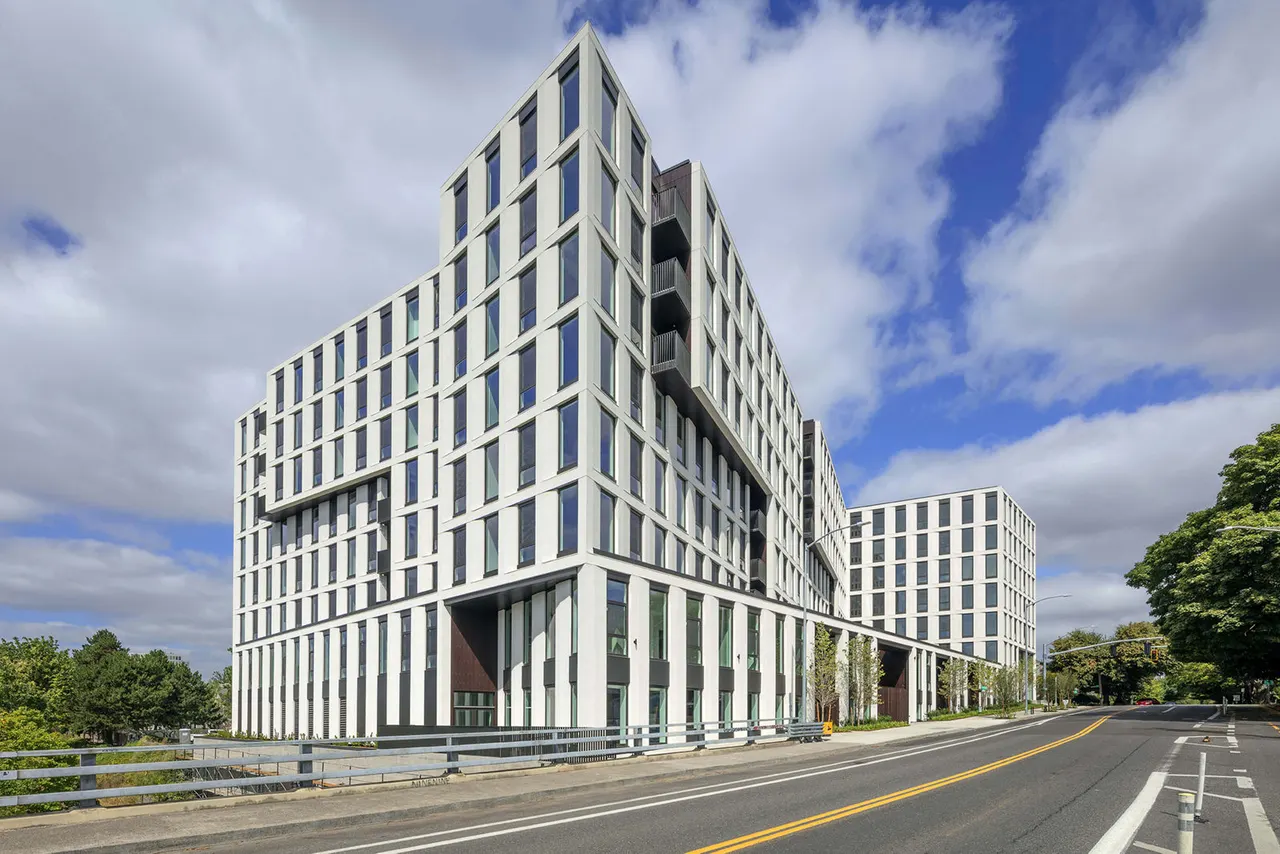TwentyTwenty Apartments