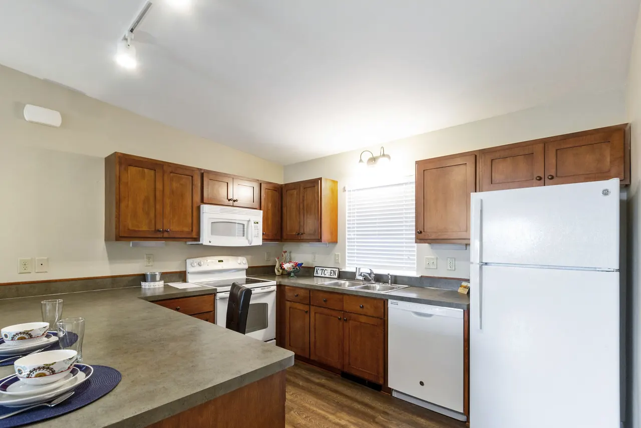 Creekstone Twin Homes