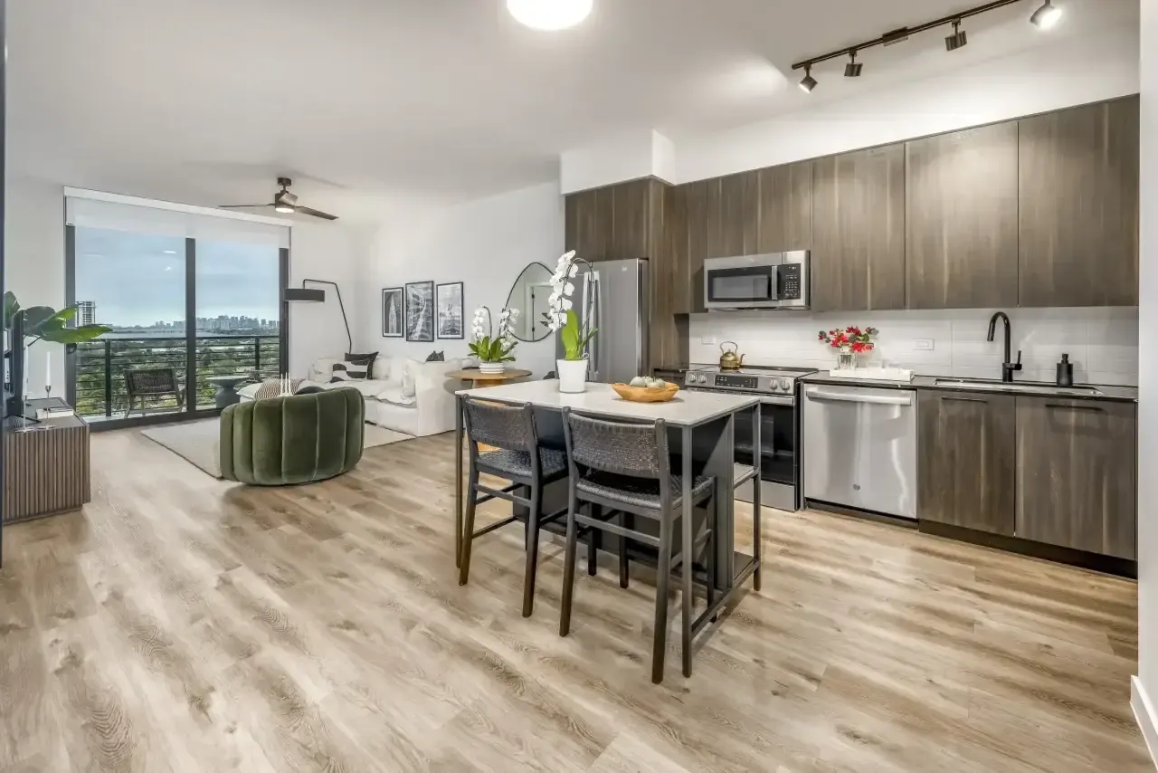 Biscayne Shores Luxury Apartments