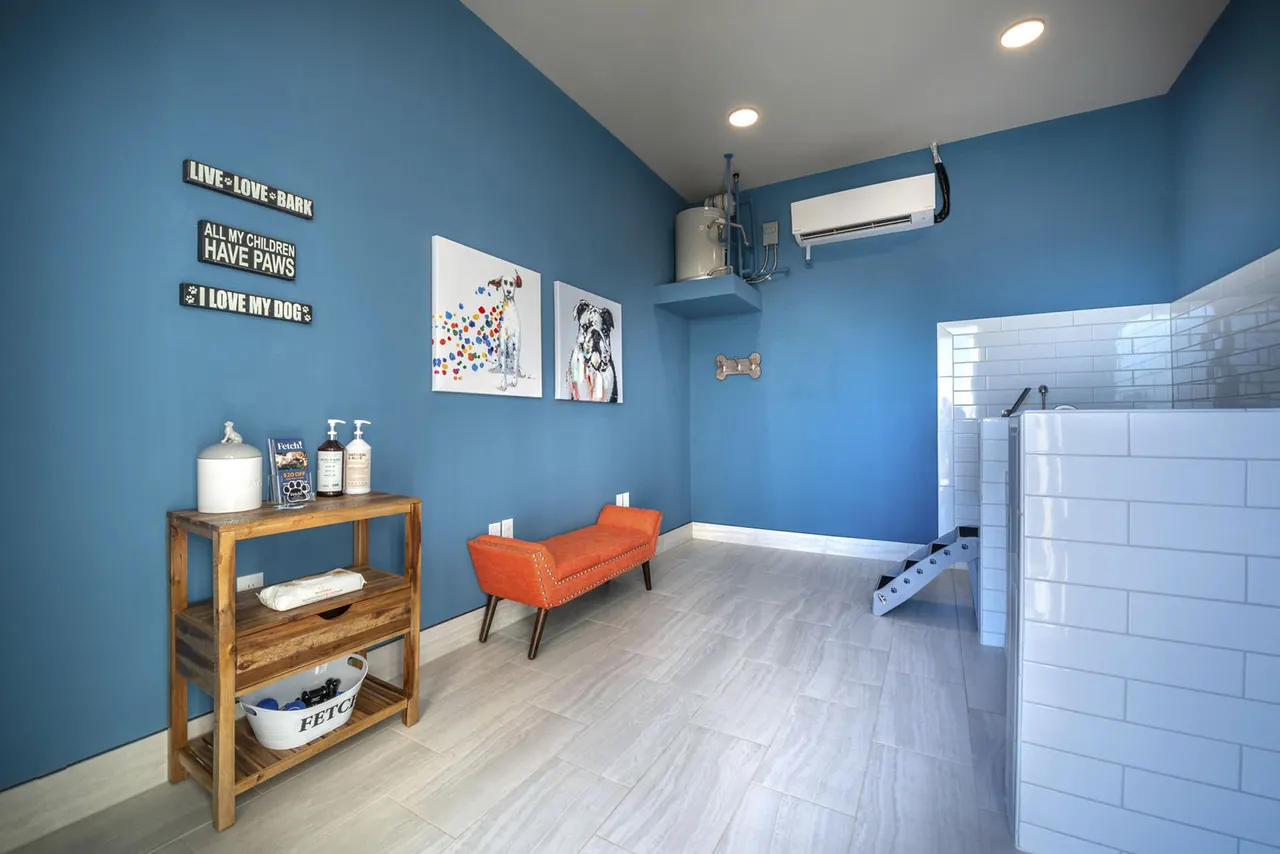 301 Flower Mound