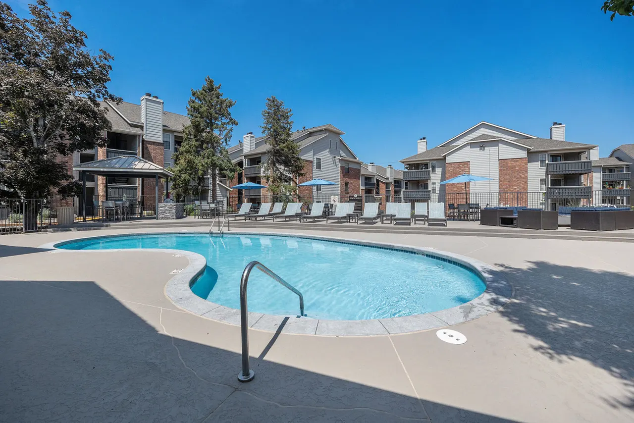 Stratford Station Apartments