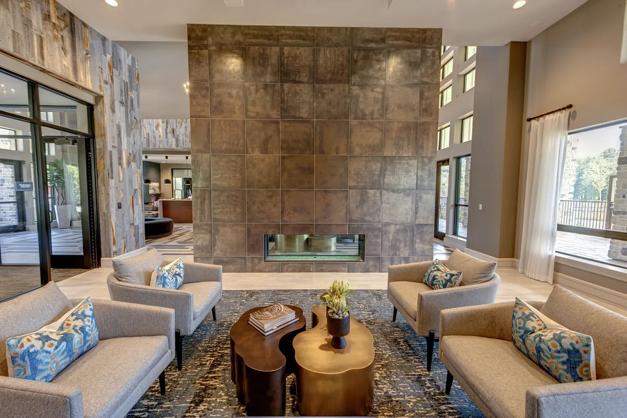 The Pointe at Valley Ranch Town Center