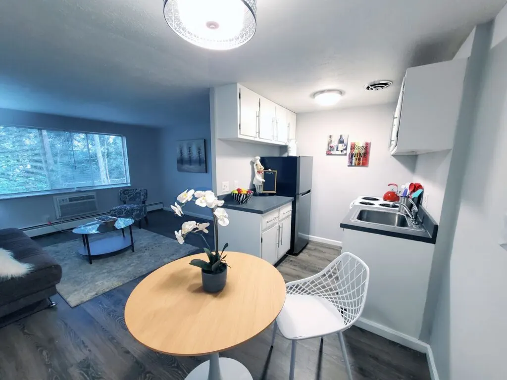 Smartland Parkwood Manor Apartments