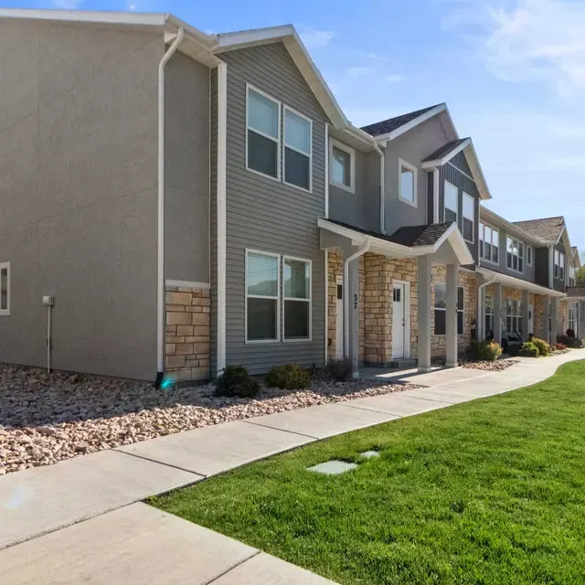 Smithfield Station Townhomes