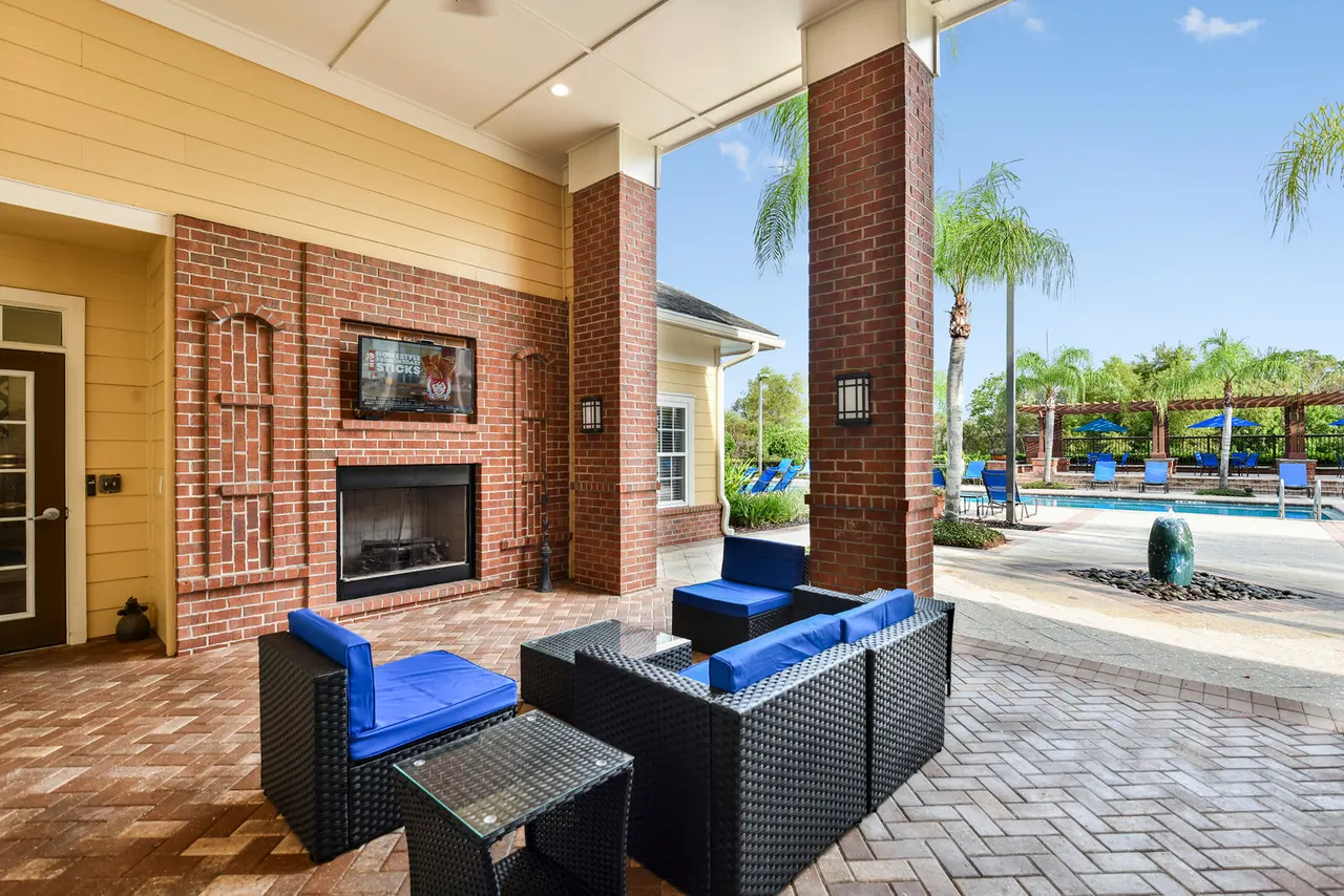 Town Center at Lakeside Village Apartments