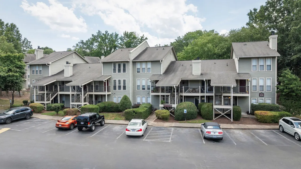 Shadowood Apartments &amp; Lofts