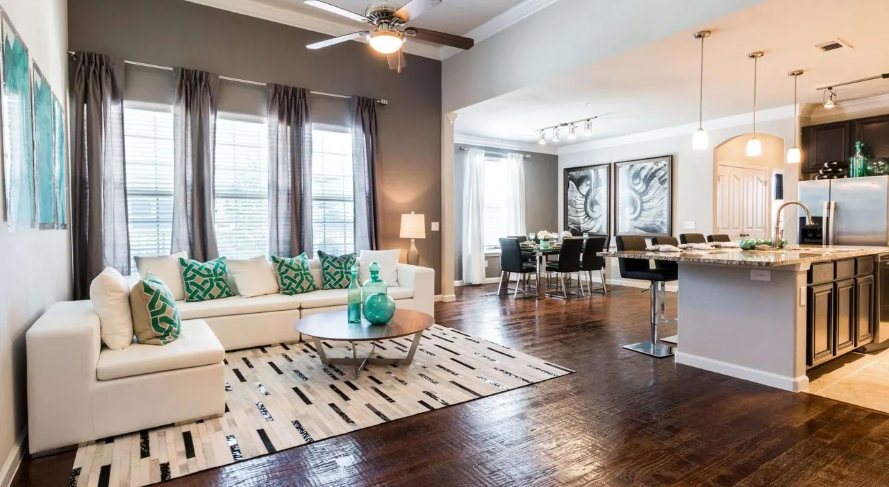 Villages of Briggs Ranch Apartments