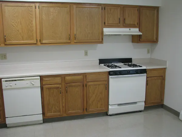 Summer Brook Apartments