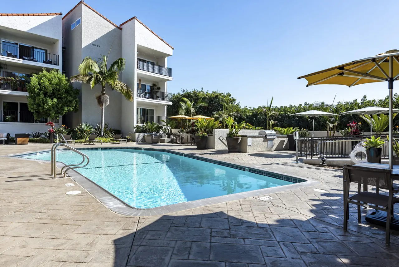 Avana Rancho Palos Verdes Apartments