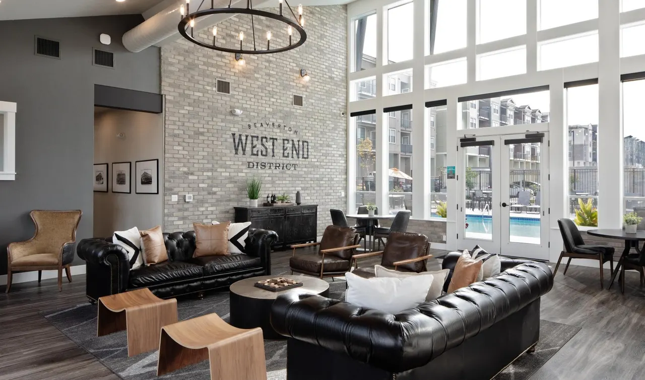 West End District