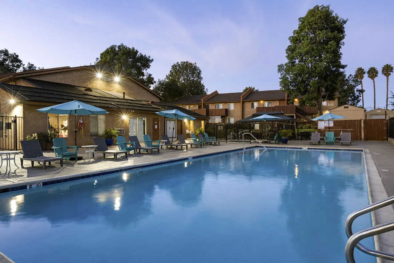 Ocean Breeze Apartments