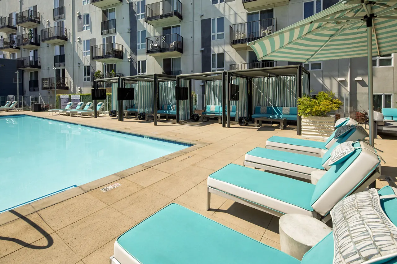 Aliso Apartments