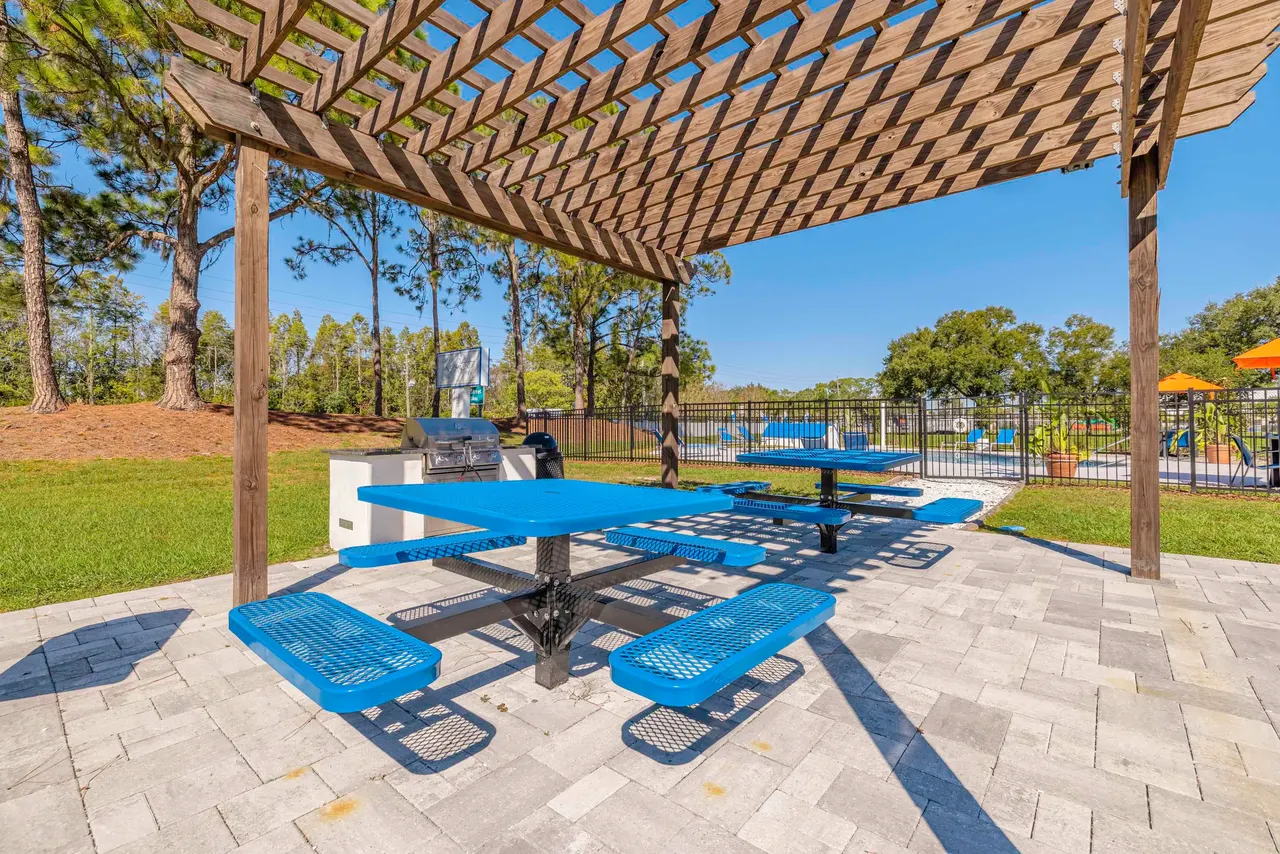Topaz Retreat Apartments