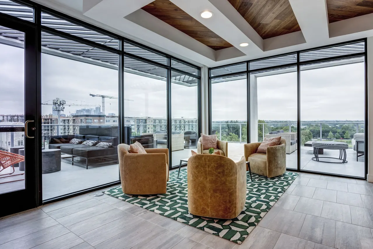 Lakeshore Pearl