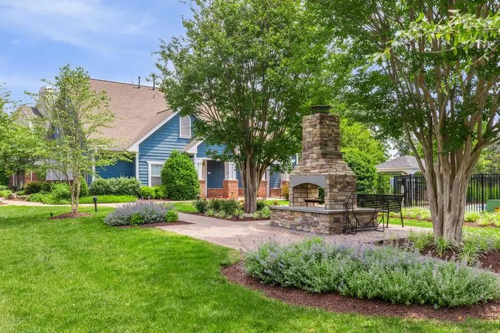 Loudoun Heights Apartments