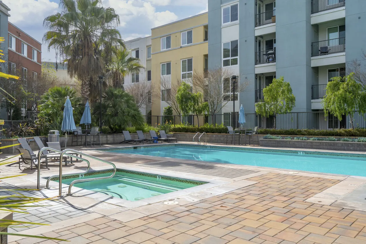 Mosaic Apartments