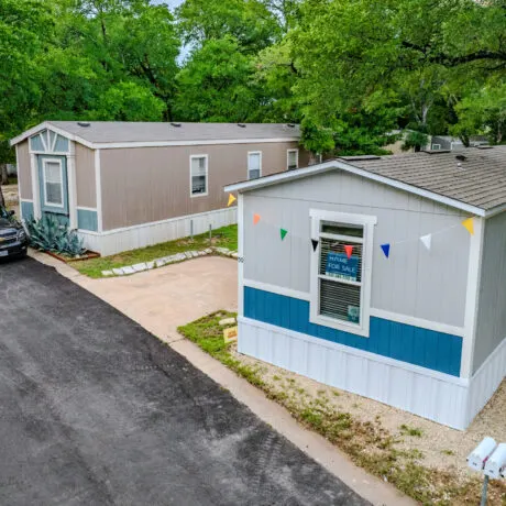 Royal Palms Manufactured Home Community