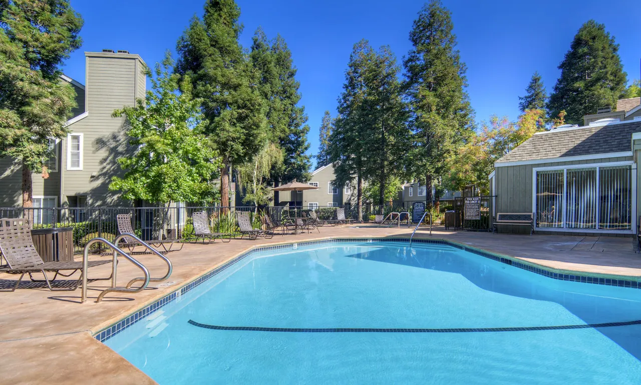 Wood Creek Apartments