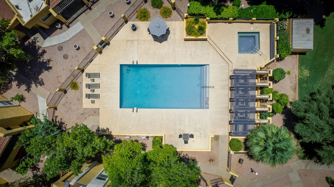 Ascent on Peoria