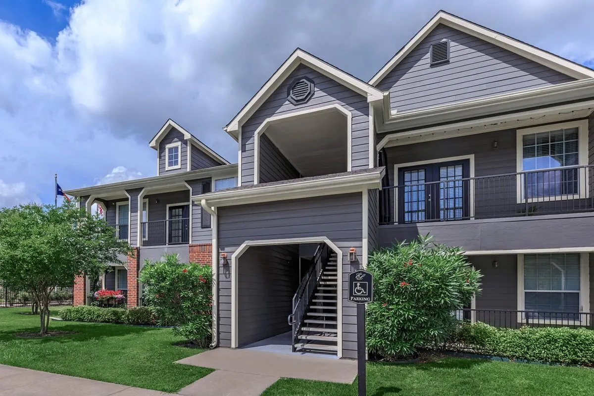 Eagles Landing Apartments