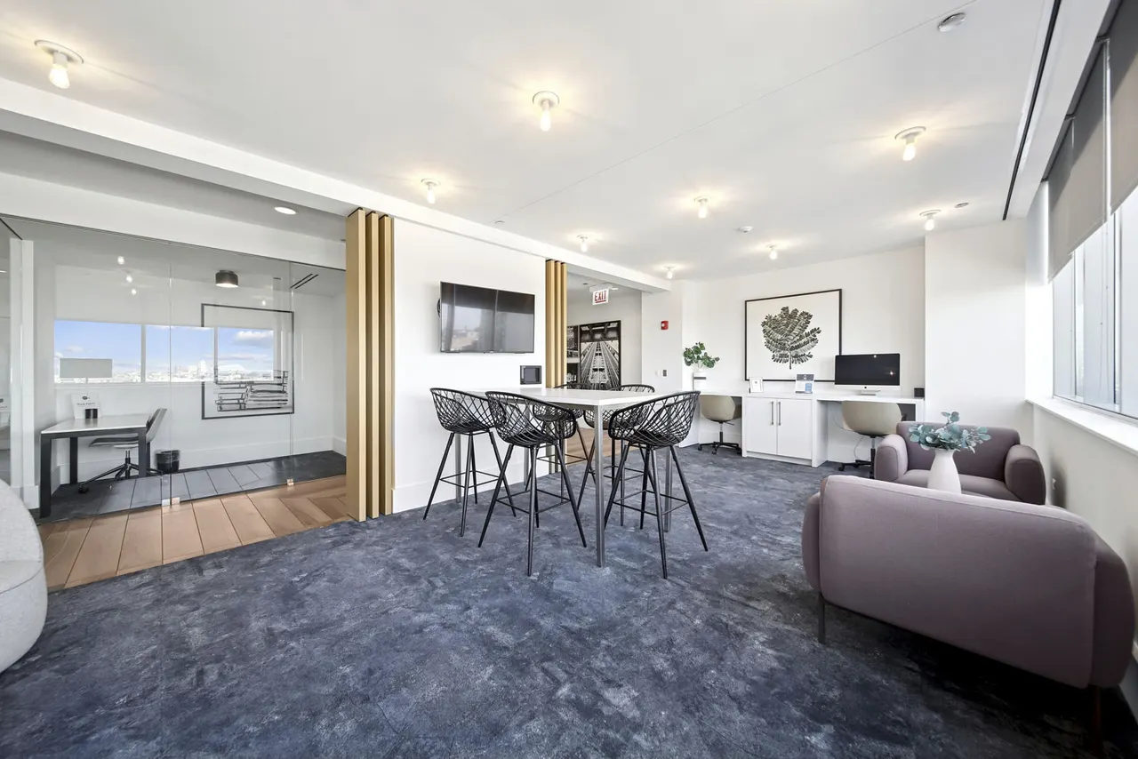 1225 Old Town Apartments