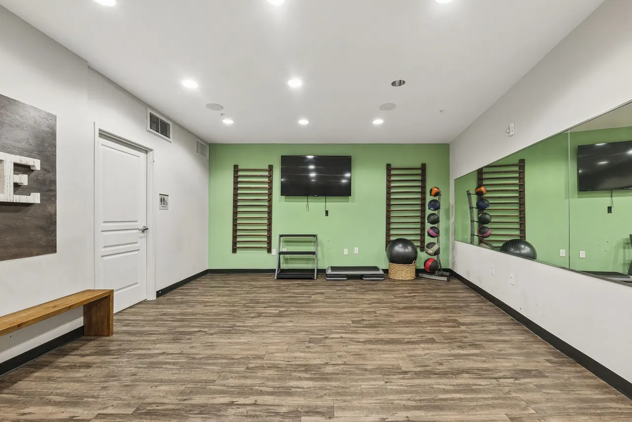Ayrsley Lofts Apartments