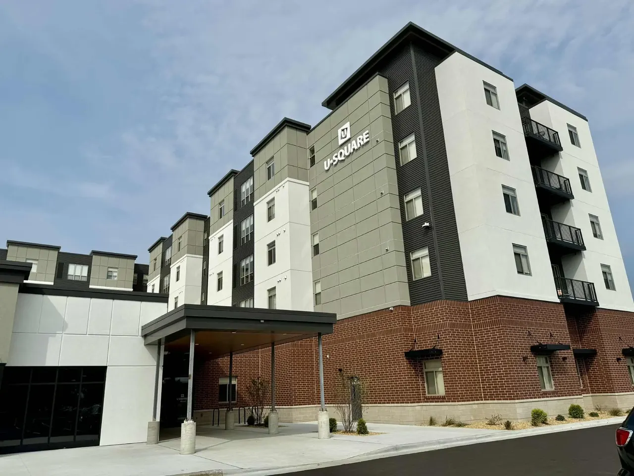 U-square -- University Square Apartments Mankato