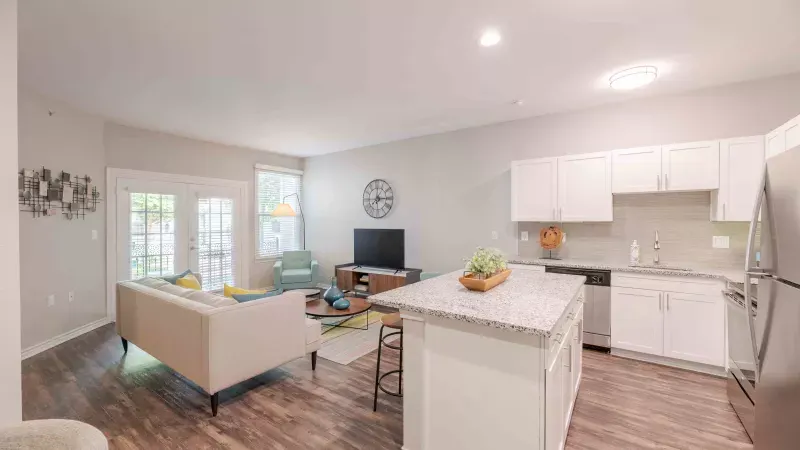 The Shores At Las Colinas Apartments